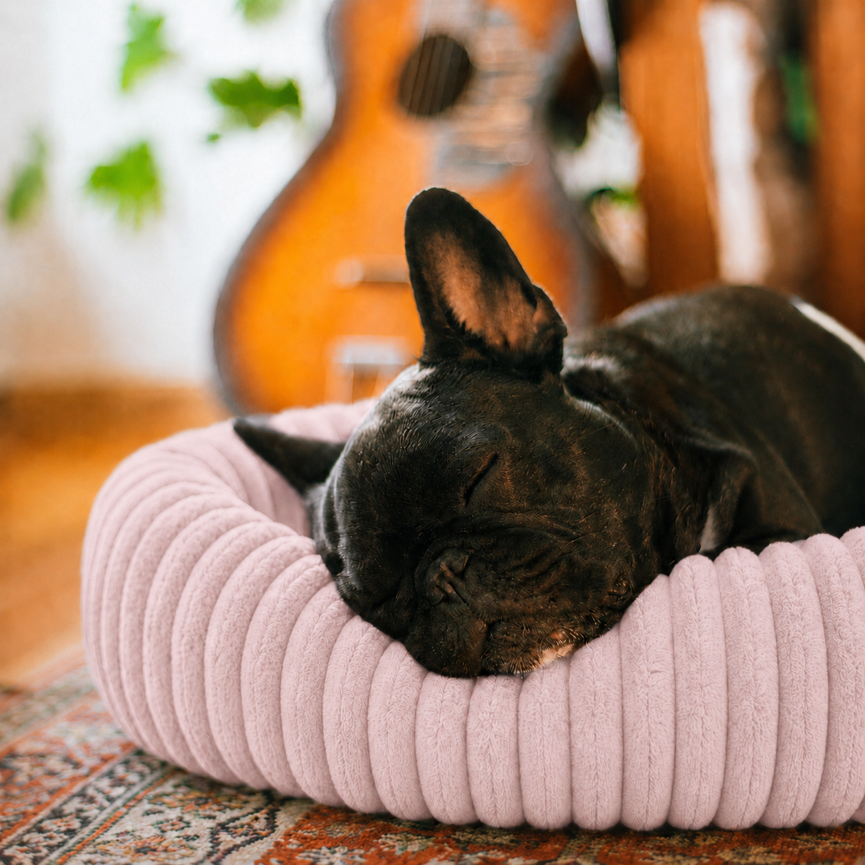 Panier moelleux Le Cocon pour chien, coloris Rose poudré, Maison Pattounes, vue 3